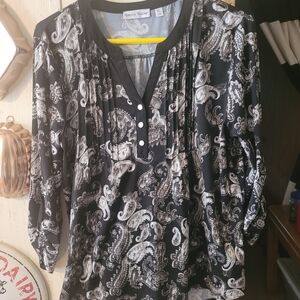 Women's XL Rebecca Malone Black and White 3/4 Sleeve Paisley Blouse